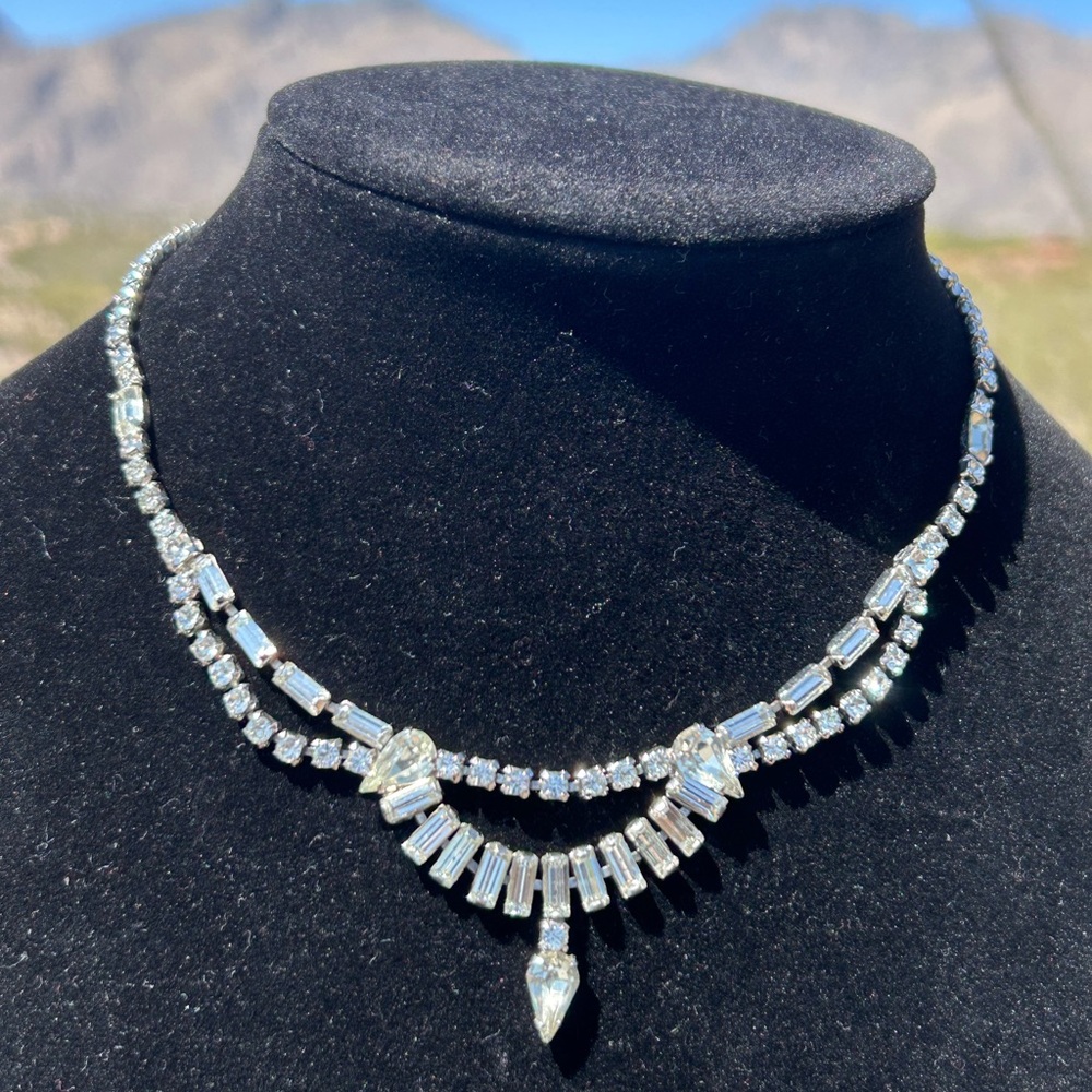 KRAMER “The Diamond Look” Rhinestone Choker NECKLACE